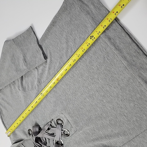 ⭐️3/ $30⭐️ Cable & Gauge Women's Grey Pullover Hoodie Lace Up Neck Sz XL - Picture 11 of 11